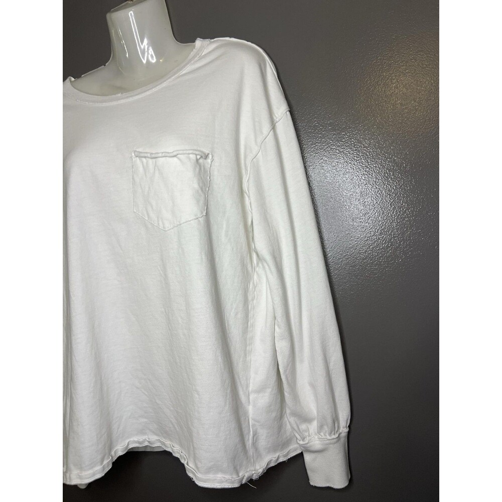 We The Free Shirt Womens XS White Scoop Neck Long Sleeve Pocket Raw Hem Top - Picture 4 of 8